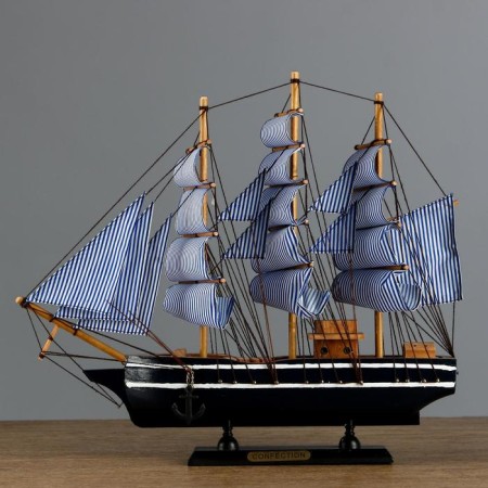 The ship "Pallas" is three-masted blue-white paprusa, 40*8*35cm