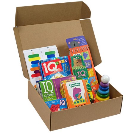 Set. The package is large with IQ games for the development of figurative thinking (4-7 years). With a pyramid
