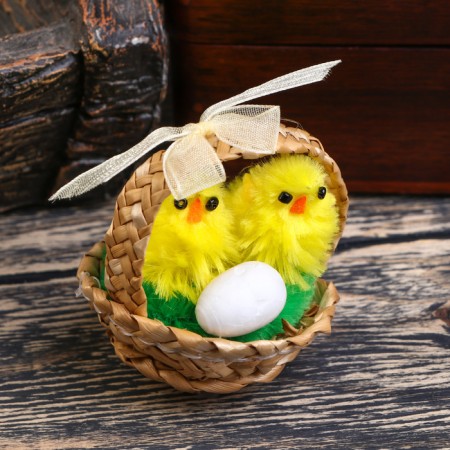 Easter souvenir "Chickens in a basket with an testicle" set of 12 pcs 5x5x5 cm-2