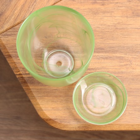 Flower pot with the pallet "Harmony", green 1 l-3