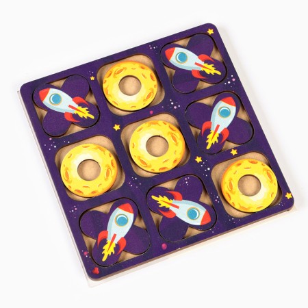 Board game developing "Space crosses-nolics"-2