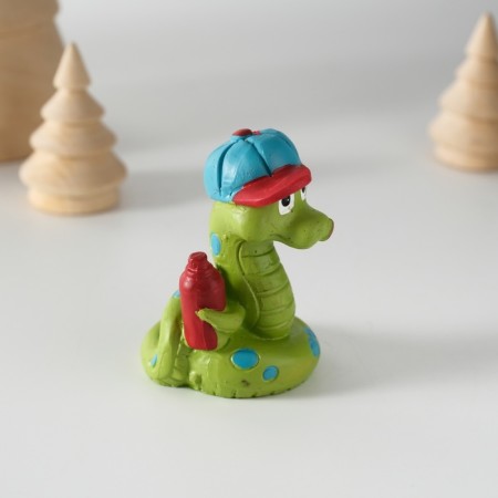 Polystone souvenir "Snake in a cap, with a spray can" 4.5x6 cm-2