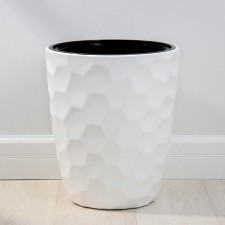 Kashpo for flowers with an insert 