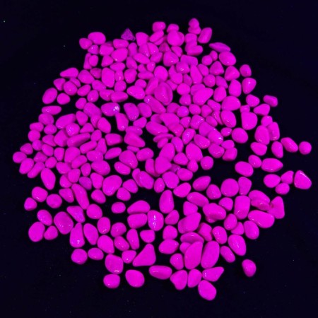 The soil is decorative, fluorescent, purple, 800 g, FR 8-12 mm