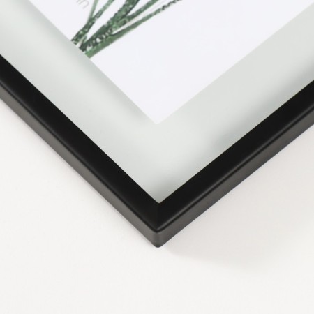 Photo frame Metal in 3 photos 10x15 cm "Loft. Strict lines" black 20x45x1 cm-2