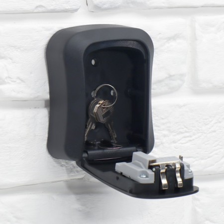 The keybox is wall -mounted with the Classic code castle, 12 x 9.6 x 4 cm.-5