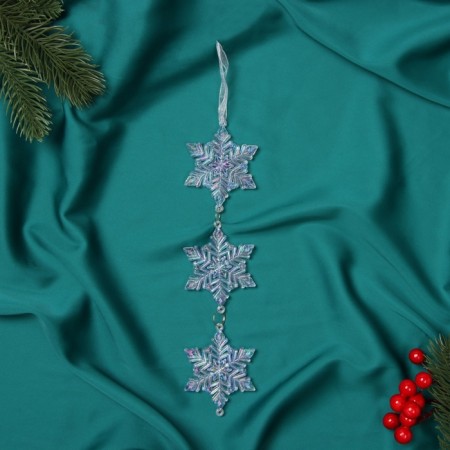Christmas tree decoration "Snowwink suspended" 23x5.5 cm, blue overflows