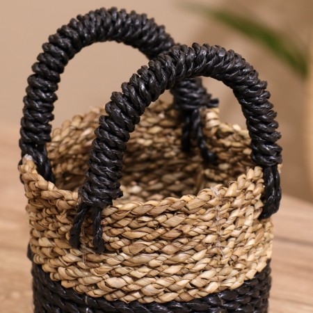 Wicker basket 11x11x15 cm-2