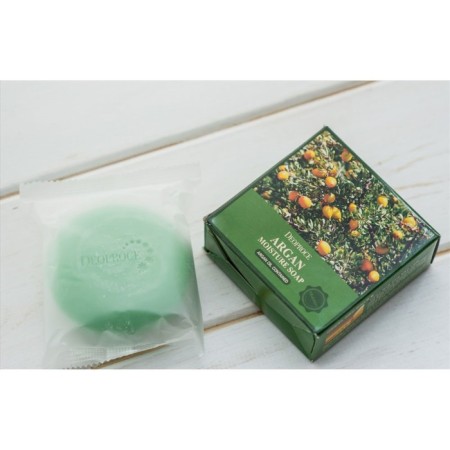 Soap toilet is solid. With argan oil deoproce 100 grams