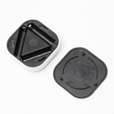 Night Pushlite "Square" 4XLED, 3AAA white 6.5x6.5x2.5 cm Risalux-11
