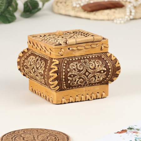 Casket "Baby Berries", 12x12x9 cm, birch bark-1