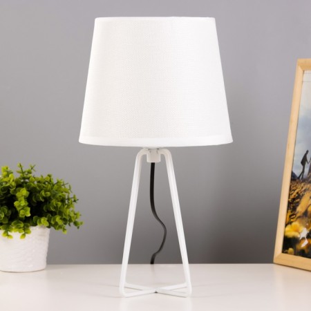 Barre table lamp E27 40W white 20.5x20.5x38 cm Risalux
