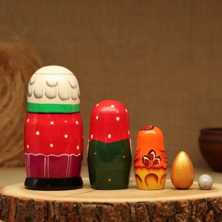 Matryoshka "Ryaba chicken", plot, 5 puppet, 13.5 - 15 cm, mix-17