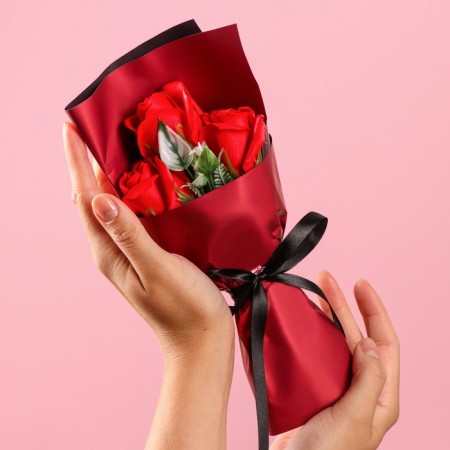 Bouquet of soap roses, red-3