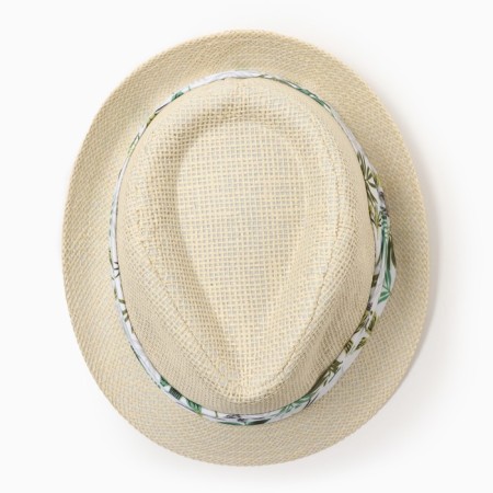 Male hat Minaku, dairy color, rn 58-1