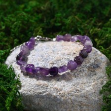 Bracelet on the String Glatovka Processed Amethyst, Size 17-18