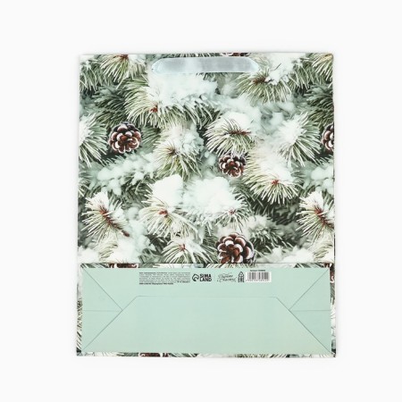 Laminated vertical “Winter spruce”, m 26 x 30 x 9 cm, New Year-5