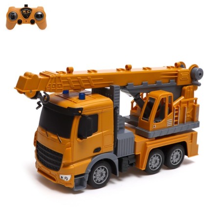 Radio -controlled truck "Kran", 1:24, Light, works from the battery