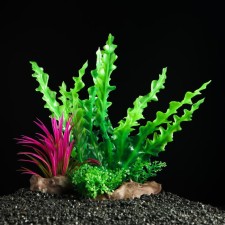 The artificial aquarium plant on the platform in the form of driftwood, 18 cm, green
