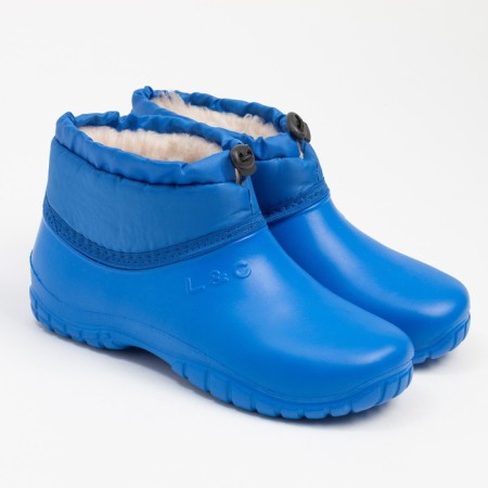Galos are insulated with an extension, color mix, size 36-6