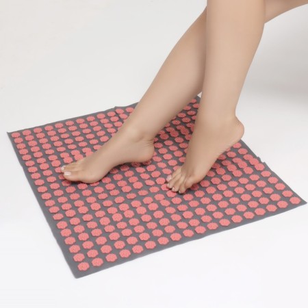 Iplikator-river, the basis of Spanbond, 360 modules, 56 × 62 cm, dark gray/red color-3