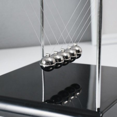 Pendulum "Technic balls" Black stand 18x20x17 cm-5