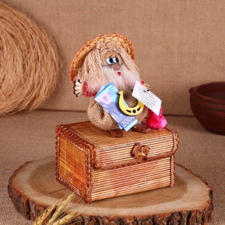 Amulet - Brownie casket, on a chest, 12x17x19 cm, mix-1