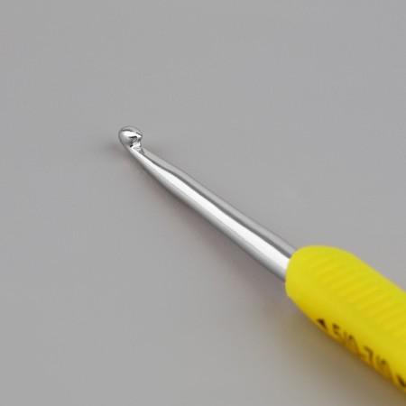 Knitting hook, bilateral, with silicone handle, d = 5/7 mm, 13.5 cm, yellow color-3