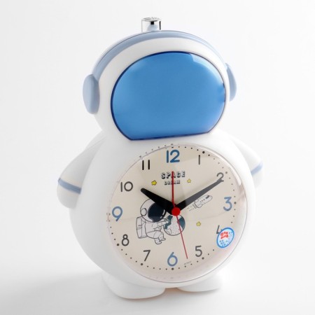 Clock - desktop an alarm clock "Cosmonaut" children's, smooth move, D -10 cm, 15 x 18.5 cm, 2aa-1
