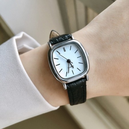 Women's watch, 2.5 x 2.5 cm, silver