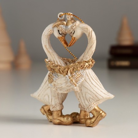 Souvenir Polystone Suspension "Winter geese in hats" 7.5x3.5x9 cm-3