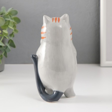 Souvenir Ceramics "Gray cat with heart in peas" 8.2x7.8x15 cm-2