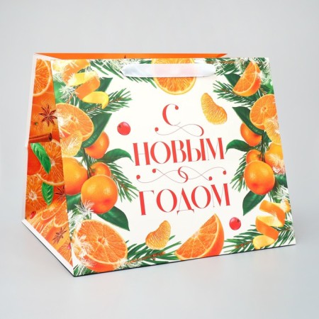 Gift package with a wide bottom "Mandarin mood", 35 x 29 x 28 cm, New Year