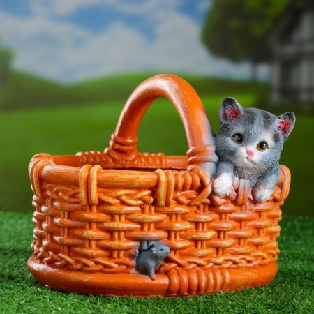 Figure pot "Kitten in Lukoshka" 24x22x19cm