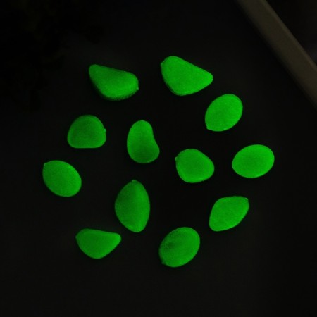Decor for creativity plastic shines in the dark "green pebbles" set 12 pcs-1