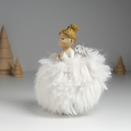 Polystone souvenir "Angel in a white dress with fur" 8x6x14 cm-2