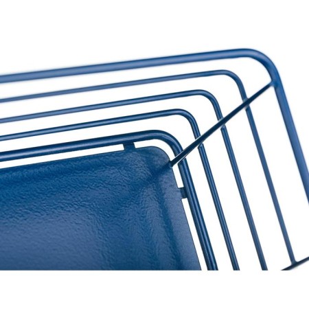 The shelf is rectangular-2