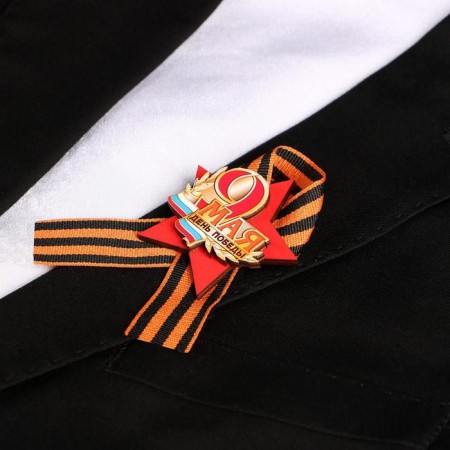 Wooden icon with the ribbon "May 9. Victory Day" Star-1