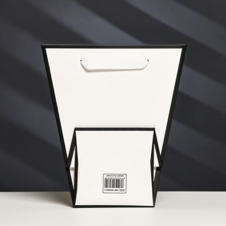 Flower-10 × 10 × 20 x 18 cm packet package, white with a border-1