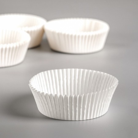 Baking uniform white, 6 x 2.5 cm