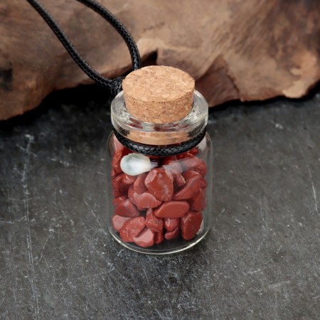 Souvenir-butter with natural stones "Red Jade", 3x2cm-1