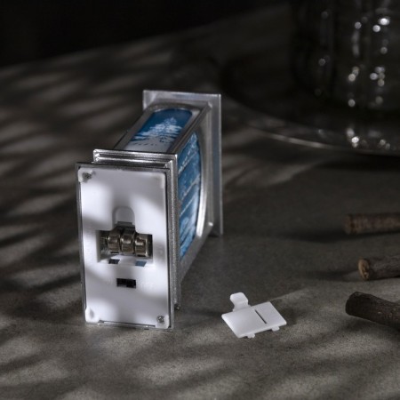 LED figure "Silver lantern with deer" 7 × 13 × 3.5 cm, plastic, batteries AG13x3, glow warm white-2