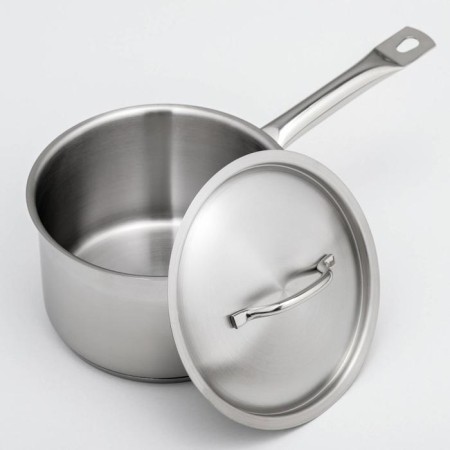 Steering, 2.8 l, d = 18 cm, h = 11 cm, metal cover, triple bottom, induction