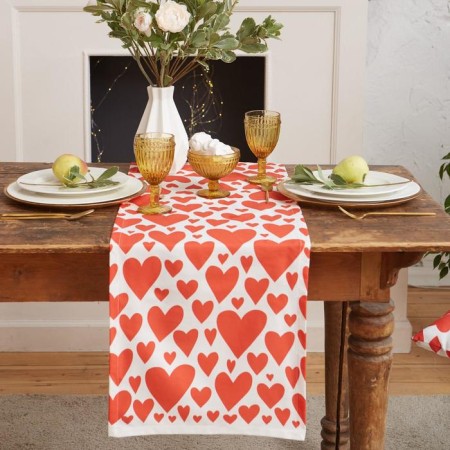 The path to the Ethel table Red Hearts 40x149cm, 100% cotton, sarzha 190 g/m2