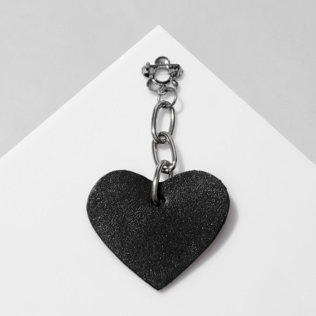 Brooch "Heart" on a chain, black color in silver-1