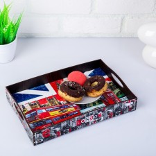 Tray with handles 