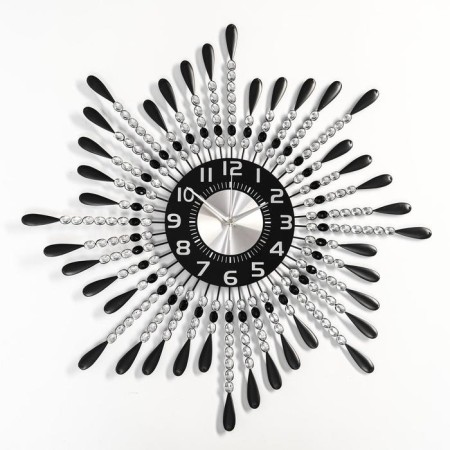 Watch walls, series: openwork, "fountain", smooth move, 69 x 69 cm, d-22 cm