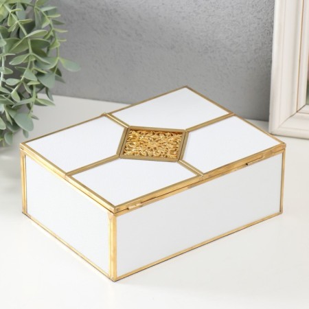 Casket glass, leatherette with a metal frame "East pattern" White 14.6x18.6x7 cm-3