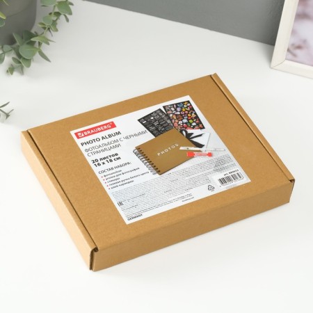 Photo album Brauberg Black & Kraft, size 16x18 cm, 20 black sheets-17