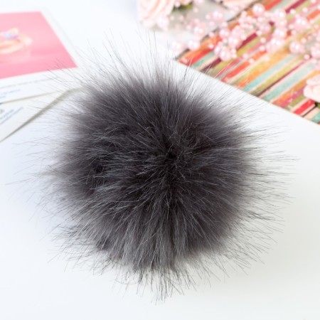 Pompon artificial fur "archers" d = 13 cm